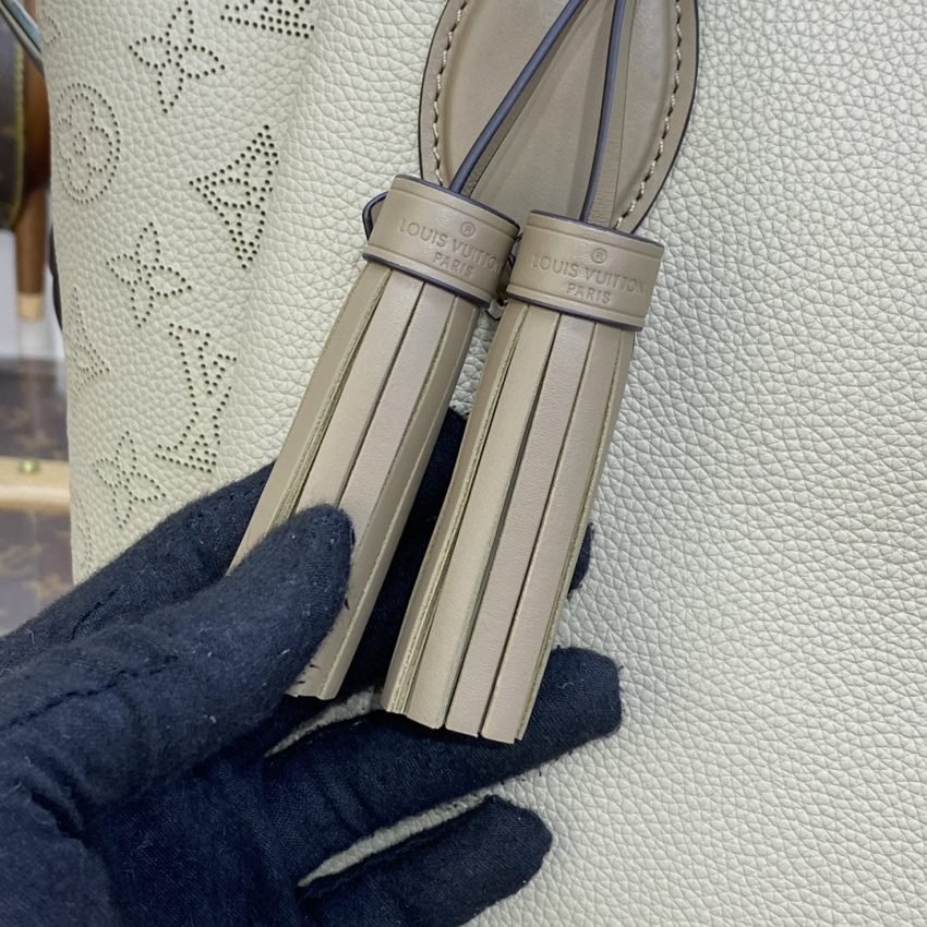 Replica Louis Vuitton Humea Beige - Image 3