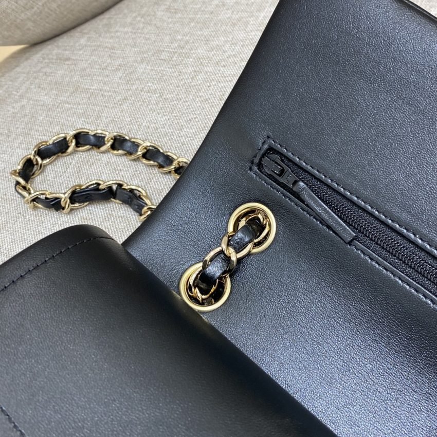 CHANEL Classic Flap 25cm Black Gold - Image 5