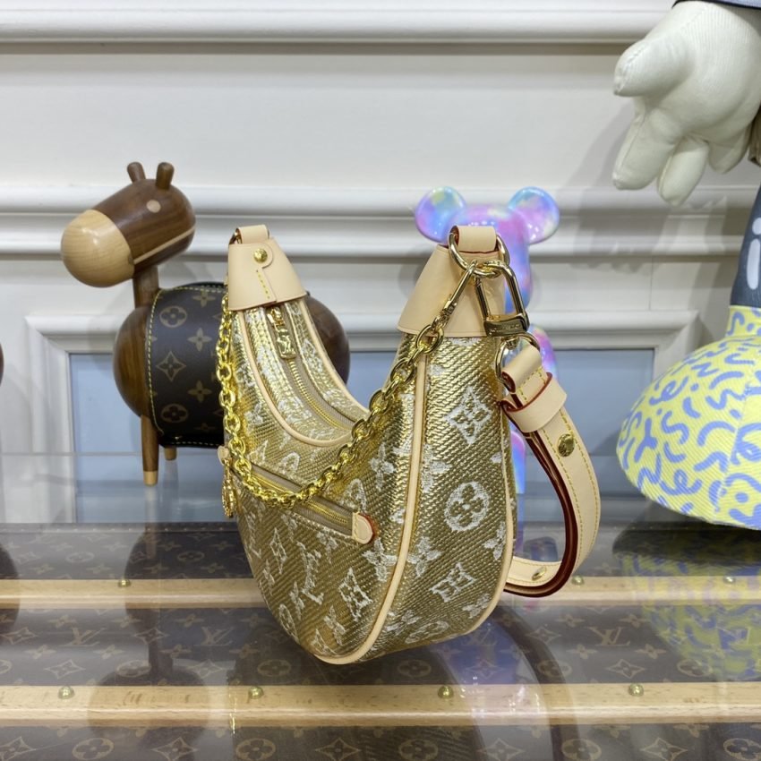 Fake Louis Vuitton Loop Golden Canvas - Image 5