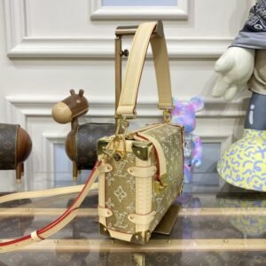 Alternative view of Replica Louis Vuitton Side Trunk Golden