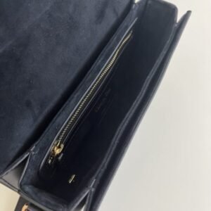 Alternative view of Replica Dior Signature Black