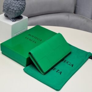 Alternative view of Fake Bottega Veneta Intrecciato Long Wallet