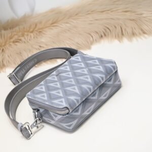 Alternative view of Fake Dior Zipped Pouch Diamond Blue