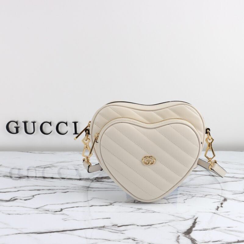 Fake Gucci Interlocking G Mini Heart White