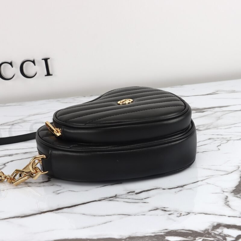 Fake Gucci Interlocking G Mini Heart Black - Image 7