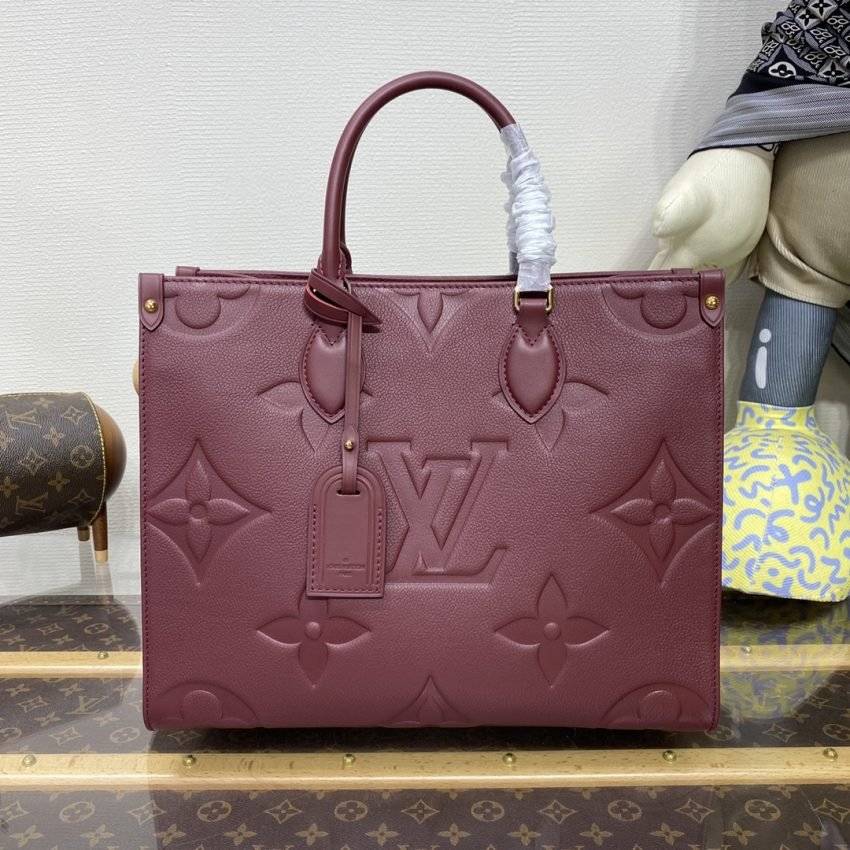 Replica LV Onthego Bordeaux - Image 7