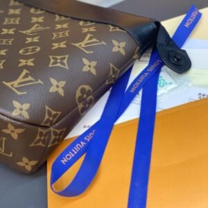 Alternative view of Louis Vuitton Pochette Voyage Souple Brown