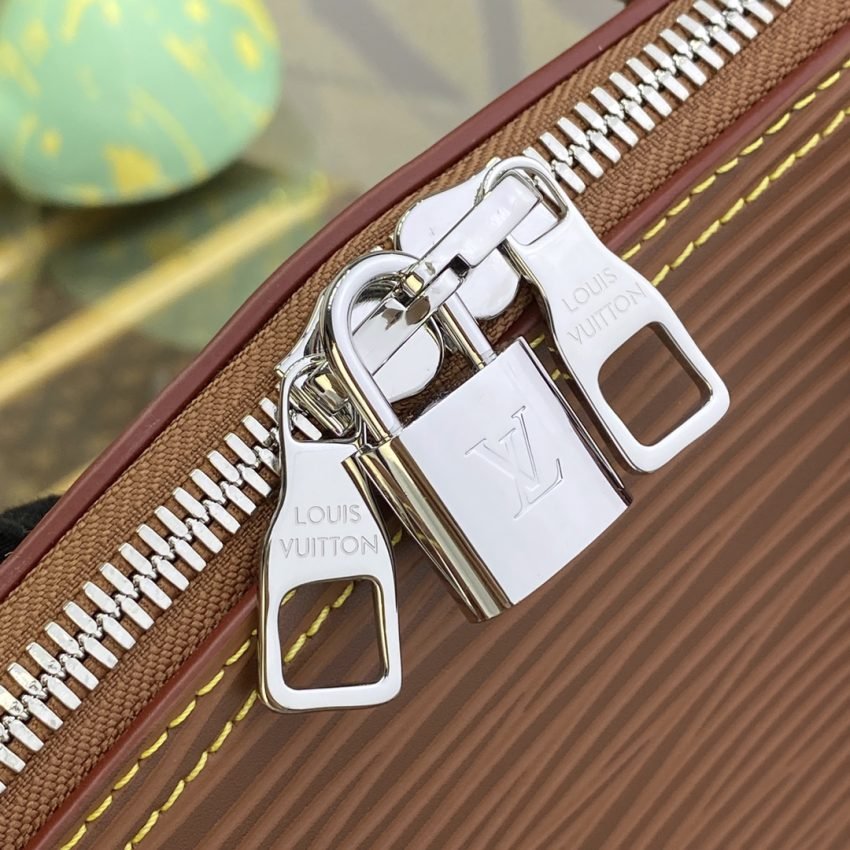 Fake Louis Vuitton Alma Travel GM Brown - Image 6