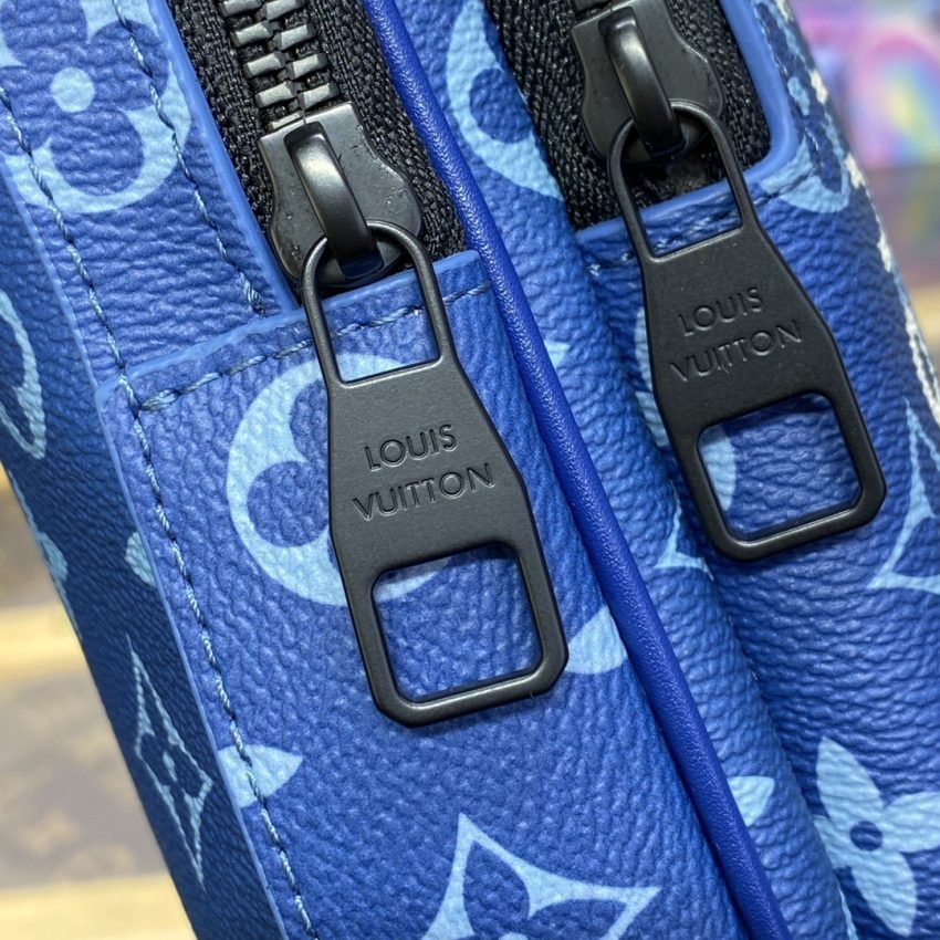 Replica Louis Vuitton Avenue Slingbag Blue - Image 8