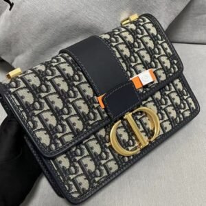 Alternative view of Replica Dior 30 Montaigne Oblique Jacquard