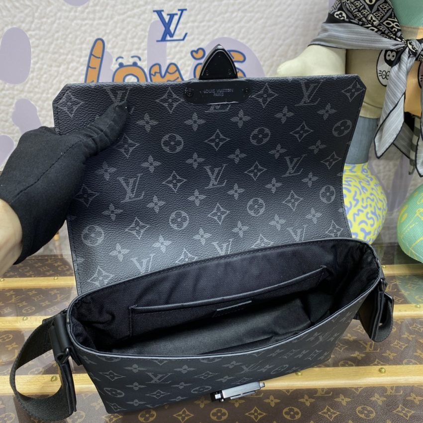 Fake Louis Vuitton S – Cape Messenger Black - Image 7