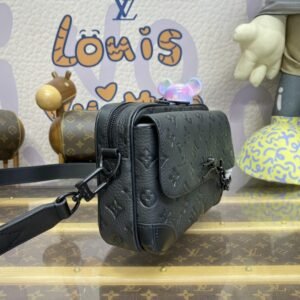 Alternative view of Replica Louis Vuitton Steamer Messenger Black