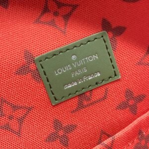 Alternative view of Replica Louis Vuitton Discovery Backpack Green