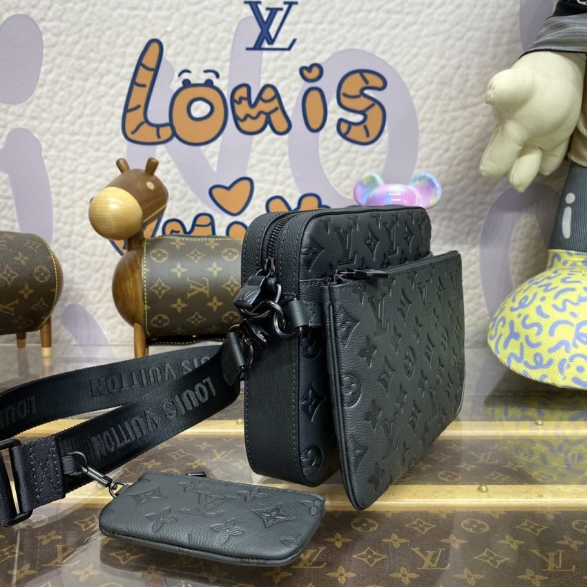 Replica Louis Vuitton Trio Messenger Full Black - Image 9