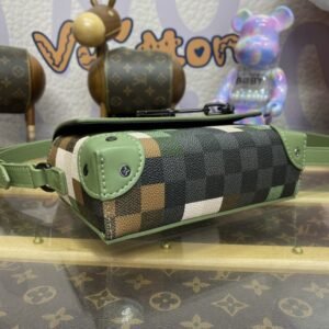Alternative view of Replica Louis Vuitton Steamer Wearable Wallet
