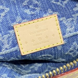 Alternative view of Fake Louis Vuitton Bumbag Waist Denim