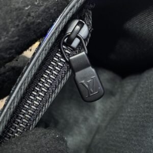 Alternative view of Fake Louis Vuitton Steamer Wearable Wallet II