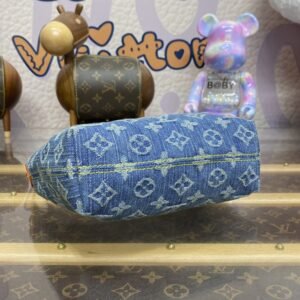 Alternative view of Fake Louis Vuitton Hills Pochette