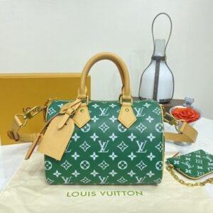 Replica Louis Vuitton Speedy P9 Bandouliere 25 Green
