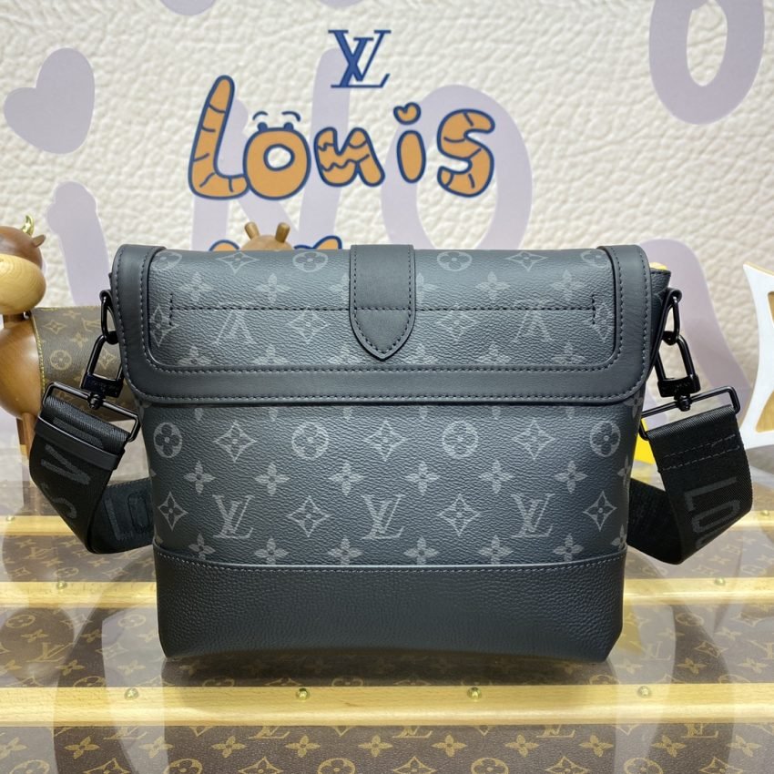 Fake Louis Vuitton Saumur Messenger Bag - Image 2