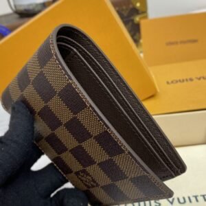 Alternative view of Louis Vuitton Multiple Wallet Brown Grid