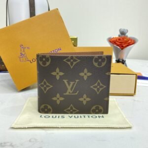 Louis Vuitton Marco Wallet Brown