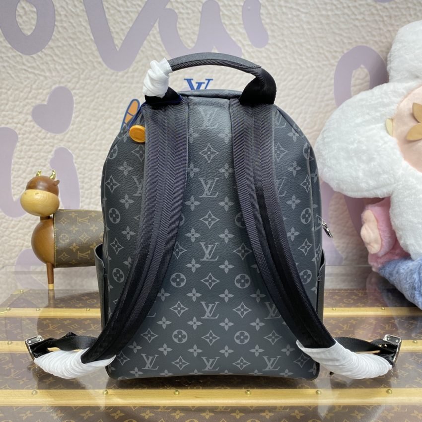 Fake Louis Vuitton Discovery Backpack Black - Image 7