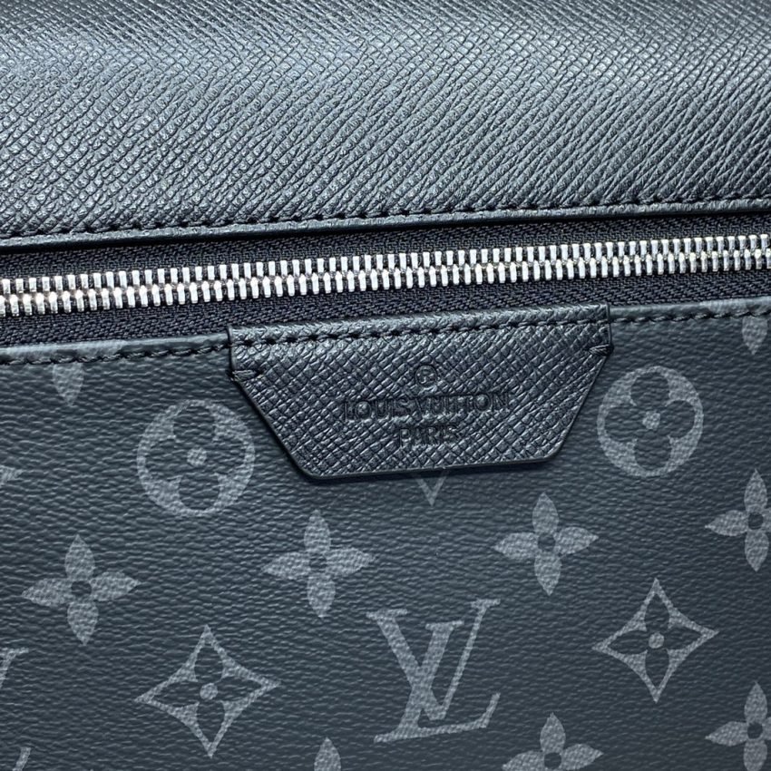 Fake Louis Vuitton Discovery Backpack Black - Image 8