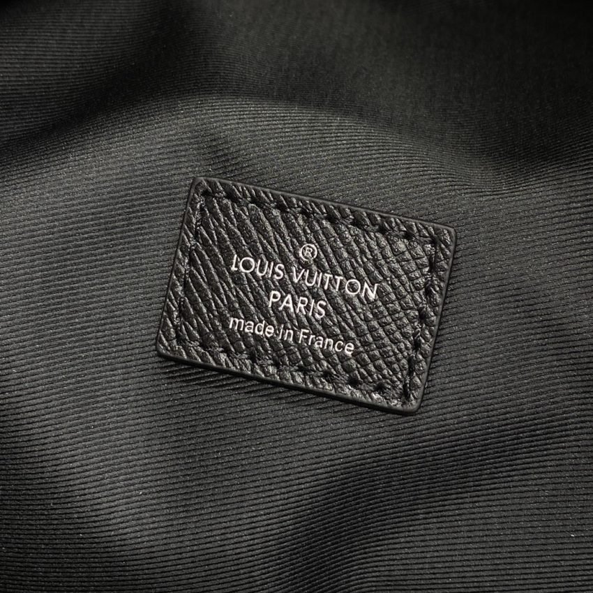 Fake Louis Vuitton Discovery Backpack Black - Image 9