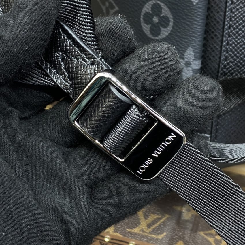 Fake Louis Vuitton Discovery Backpack Black - Image 10