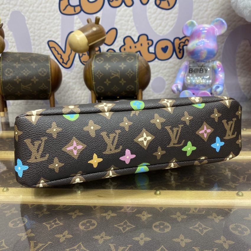Replica Louis Vuitton Pochette Voyage Brown - Image 3