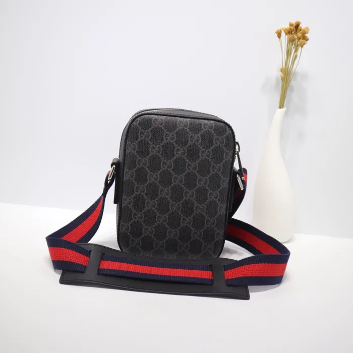 Replica Gucci Crossbody Small Shoulder Bag - Image 4