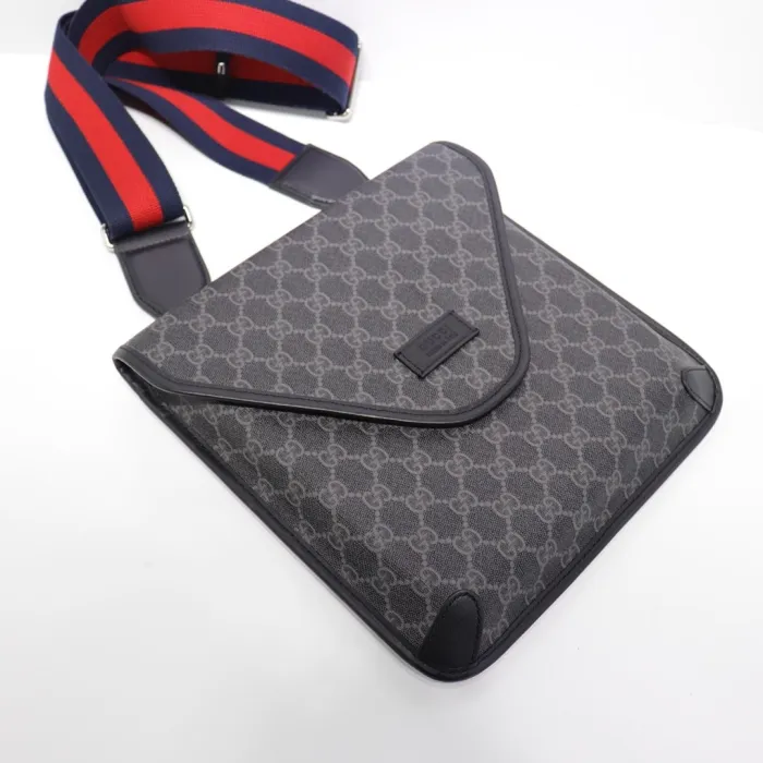 Replica Gucci Neo Vintage Medium Messenger Bag - Image 12
