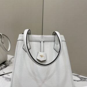 Fake Fendi Origami Large White