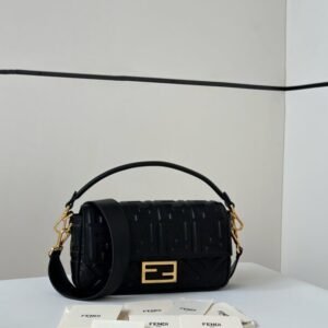 Fake Fendi Baguette Black