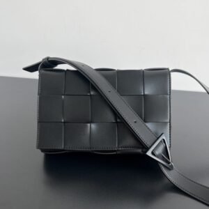 Fake Bottega Veneta Cassette 2.0 Black