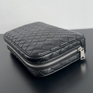 Alternative view of Fake Bottega Veneta Clutch Large