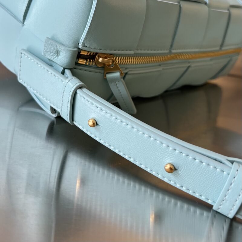 Fake Bottega Veneta Cassette Brick - Image 5