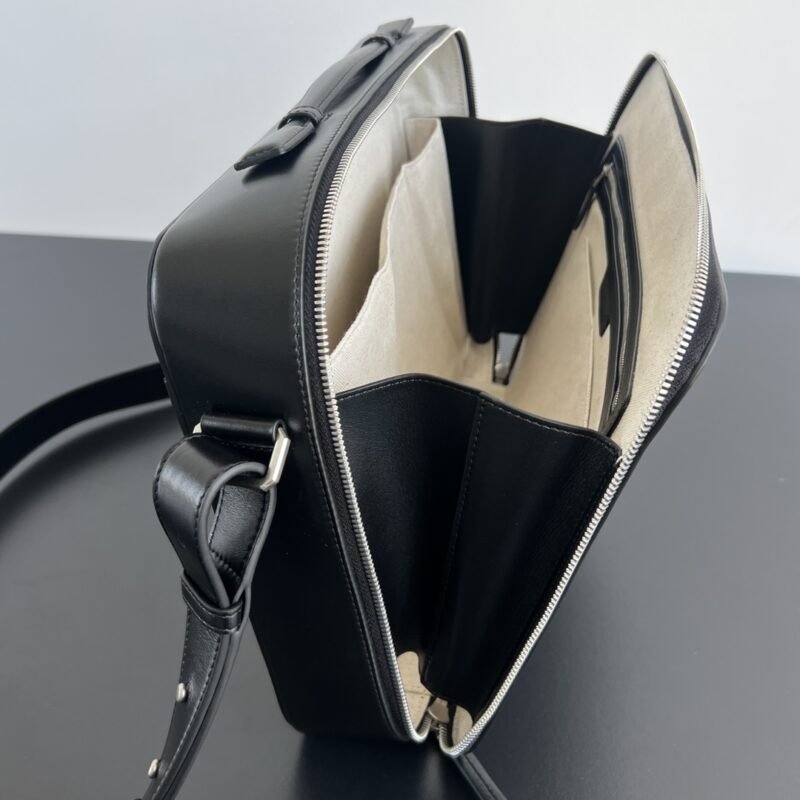 Replica Bottega Veneta Briefcase Black - Image 4