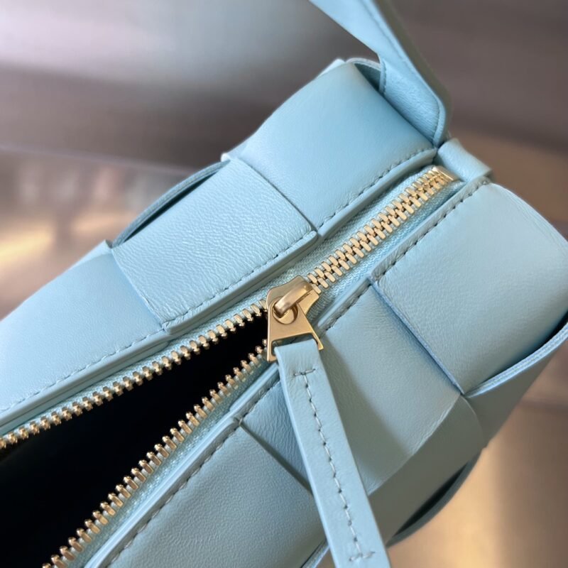 Fake Bottega Veneta Cassette Brick - Image 7