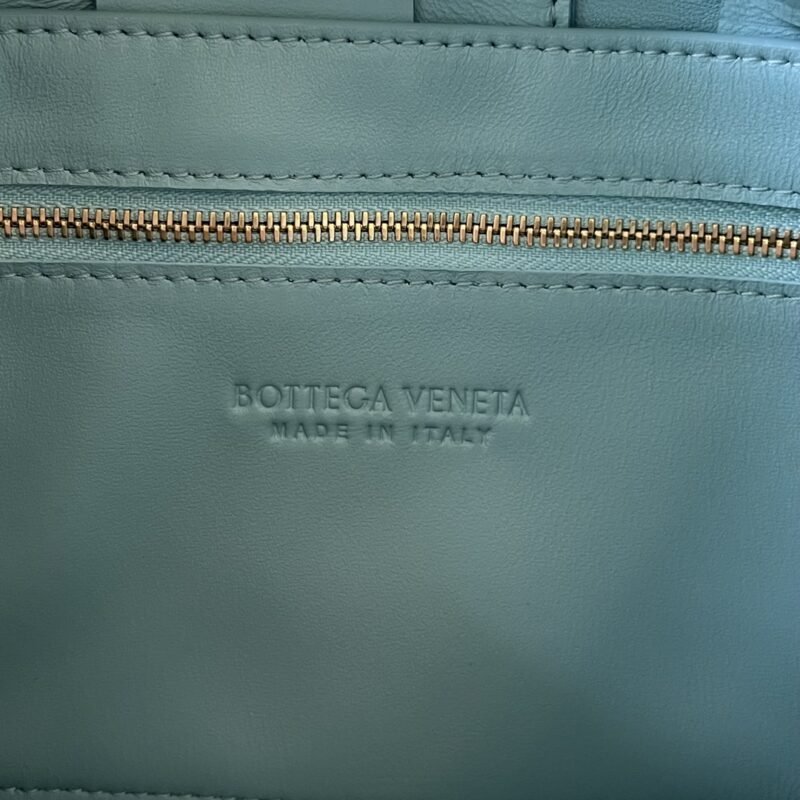 Fake Bottega Veneta Cassette Brick - Image 8