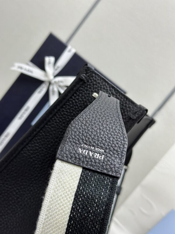Replica Prada Saffiano Tote Black - Image 7