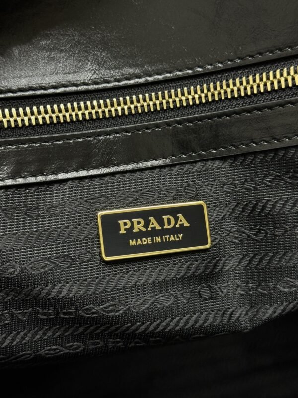 Replica Prada Antique Nappa Tote Black - Image 2