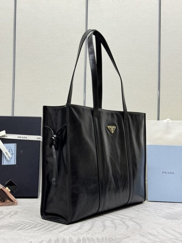 Replica Prada Antique Nappa Tote Black - Image 8