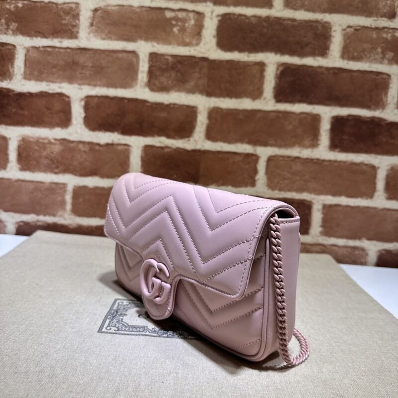 Fake Gucci Matelassé Mini Pink - Image 7