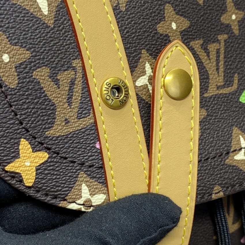 Fake Louis Vuitton Christopher Backpack Classic - Image 2