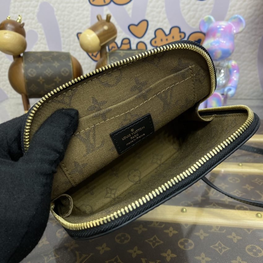 Replica Louis Vuitton Alma Backpack Black - Image 9