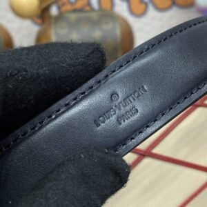 Alternative view of Replica Louis Vuitton Side Trunk Beige