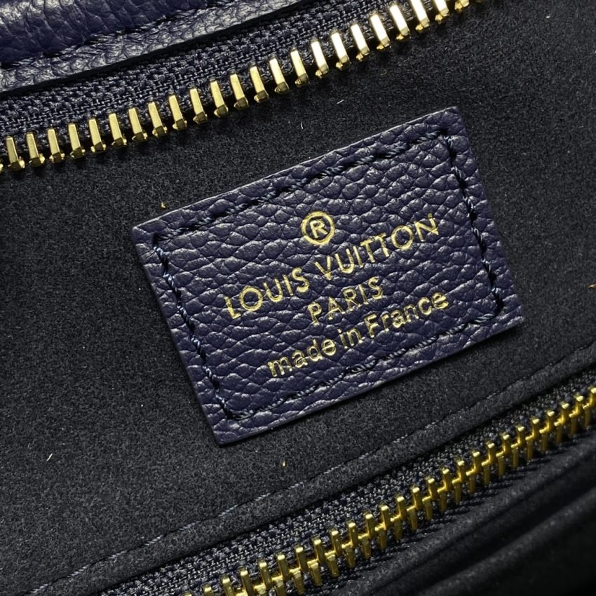 Fake Louis Vuitton Carry All MM Dark Blue - Image 4