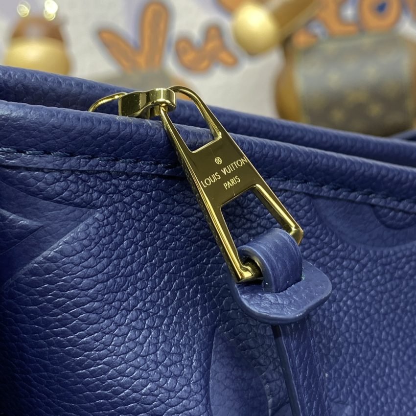 Fake Louis Vuitton Carry All MM Dark Blue - Image 9